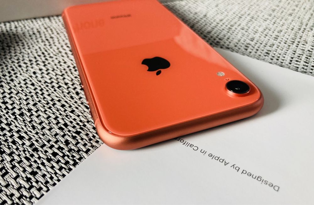 iPhone XR 256GB Coral Neverlock iOS 13