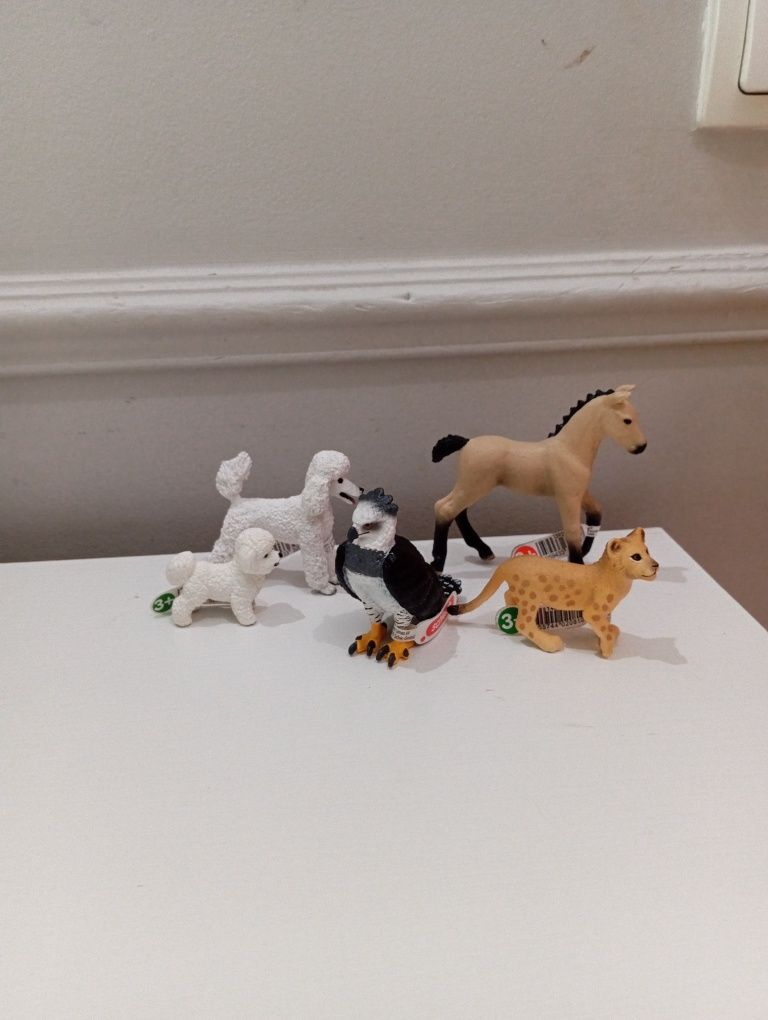 Figurki zwierząt Schleich