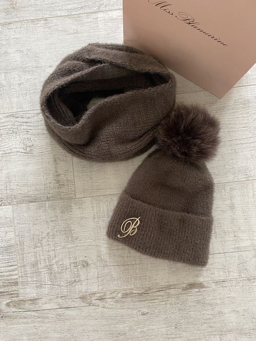 Шикарный зимние и демисезонный комплекты шапка и шарф blumarine Италия