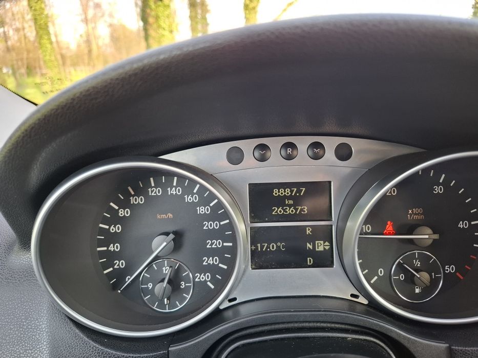 Mercedes Ml 320 4matic bezwypadkowy, serwisowany.