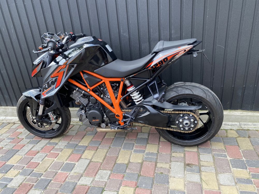 Продам KTM  DUKE 1290