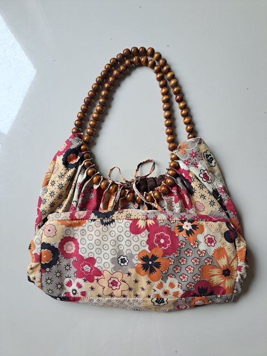 Mala de ombro floral com alças de madeira - KUCH