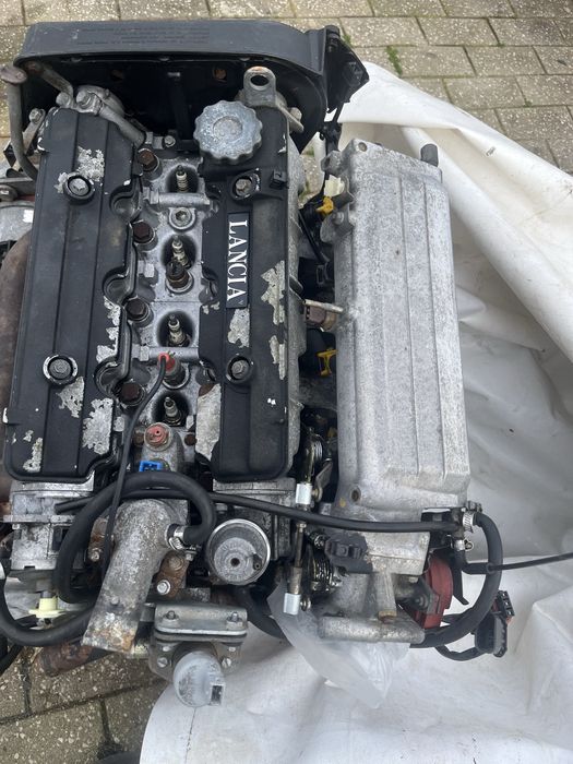 Motor lancia 2.0 8v turbo