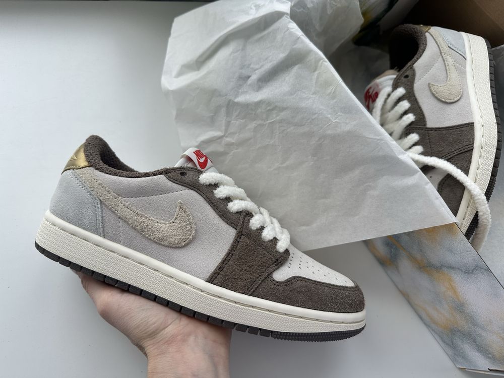 Кросівки Nike Air Jordan 1 Retro Low OG Year of the Rabbit DV1312-200