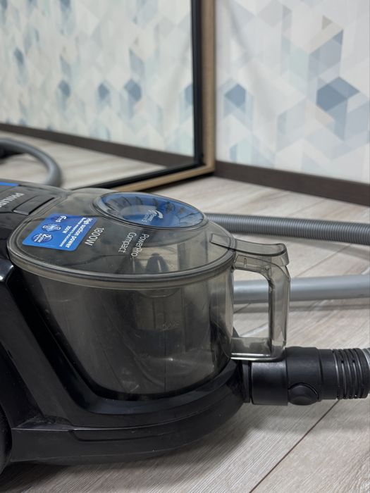 Пилосос Philips pro compact powercyclone 5