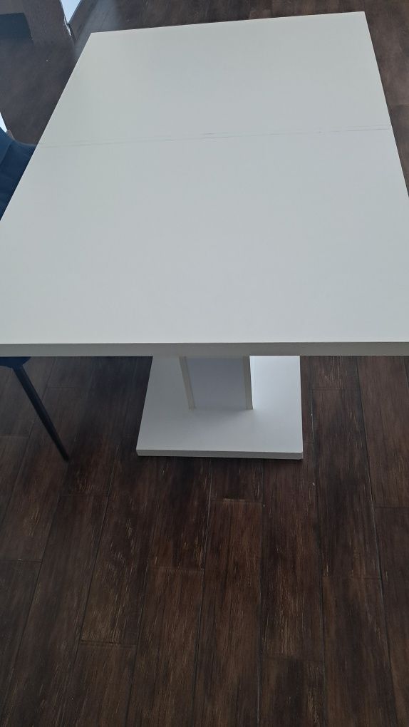 Stół duży biały solidny rozkładany
