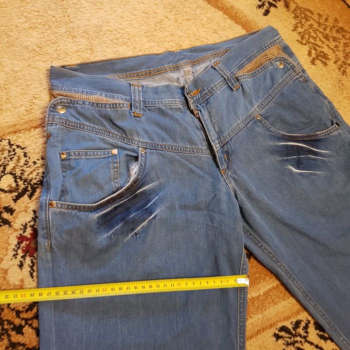 Джинсы  L34  W34
