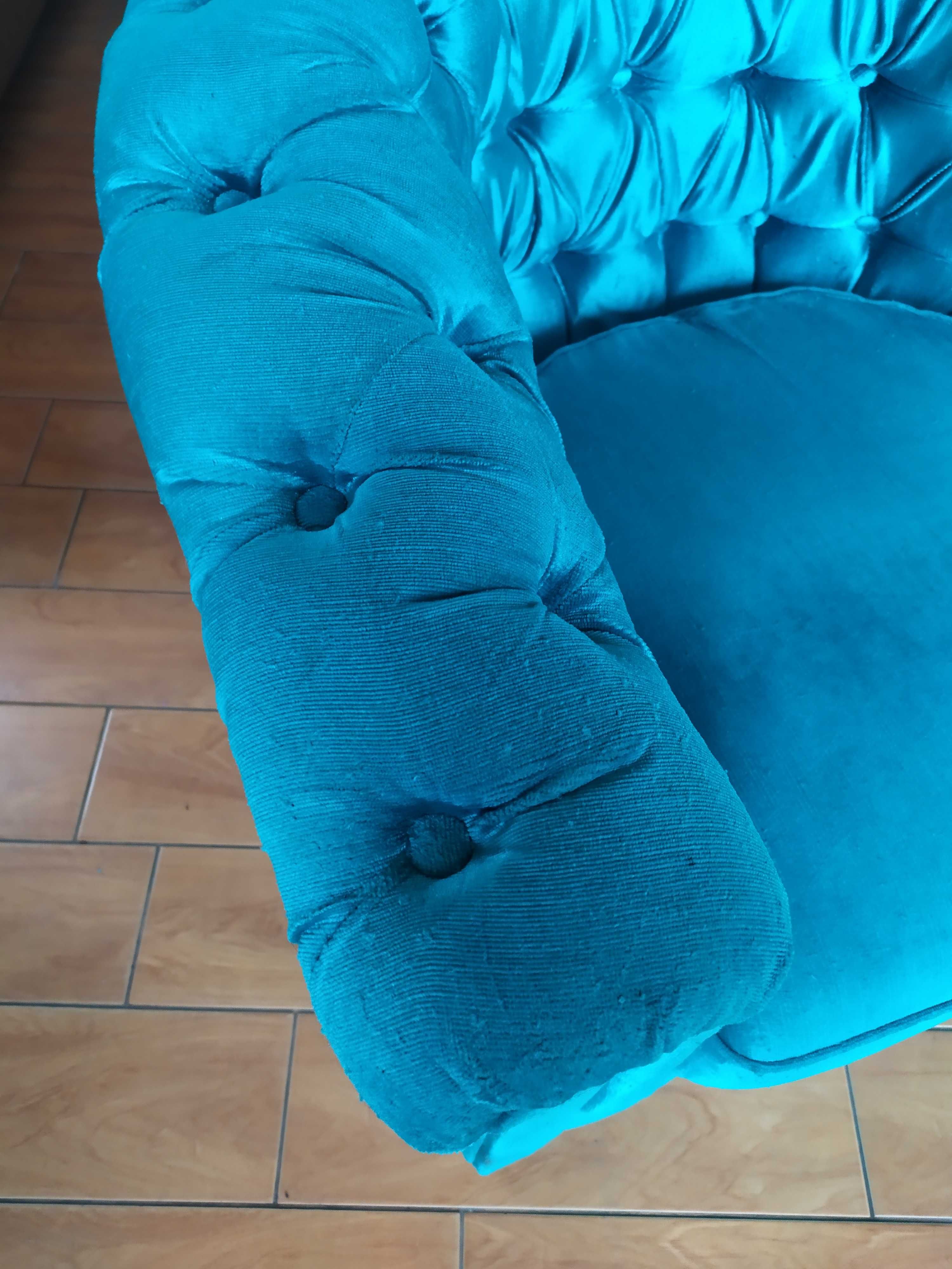 Fotel tapicerowany pikowany błękitny