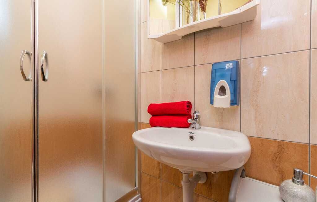 Wakacje, Chorwacja, apartament z basenem dla 4 osób