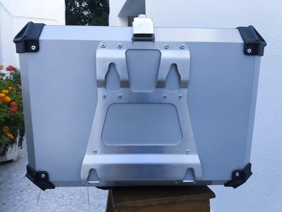 Topcase Alumínio 65 Litros