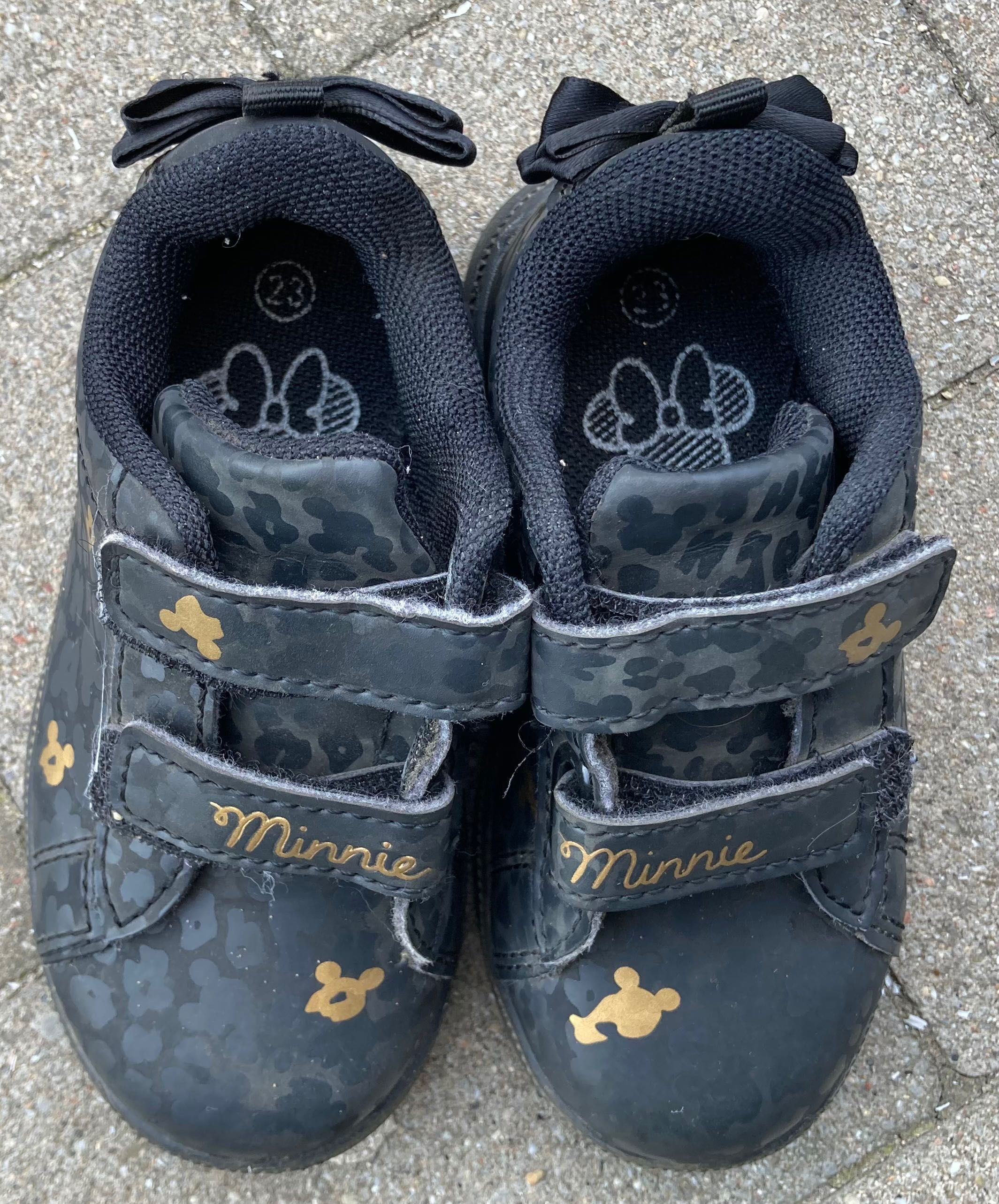 Buty unisex skórzane Naturino (23), Kornecki (24) oraz Minnie (23)