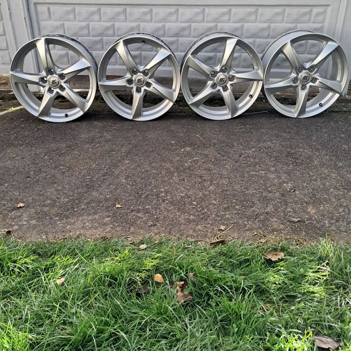 Продаються легкосплавні диски без резини R 17 VW,SEAT,SKODA AUDI