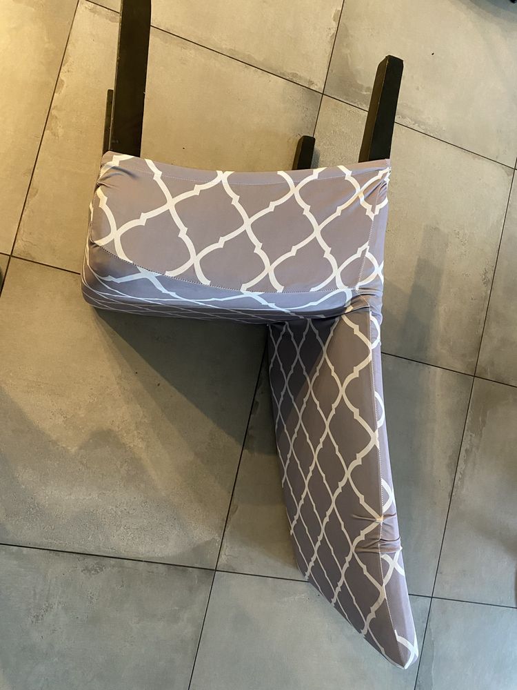 Krzeselka do stolu jadalnianego