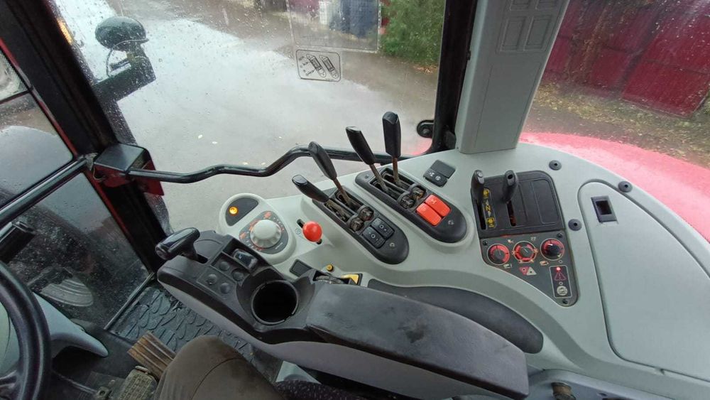 Massey Ferguson 6490 DYNA 6