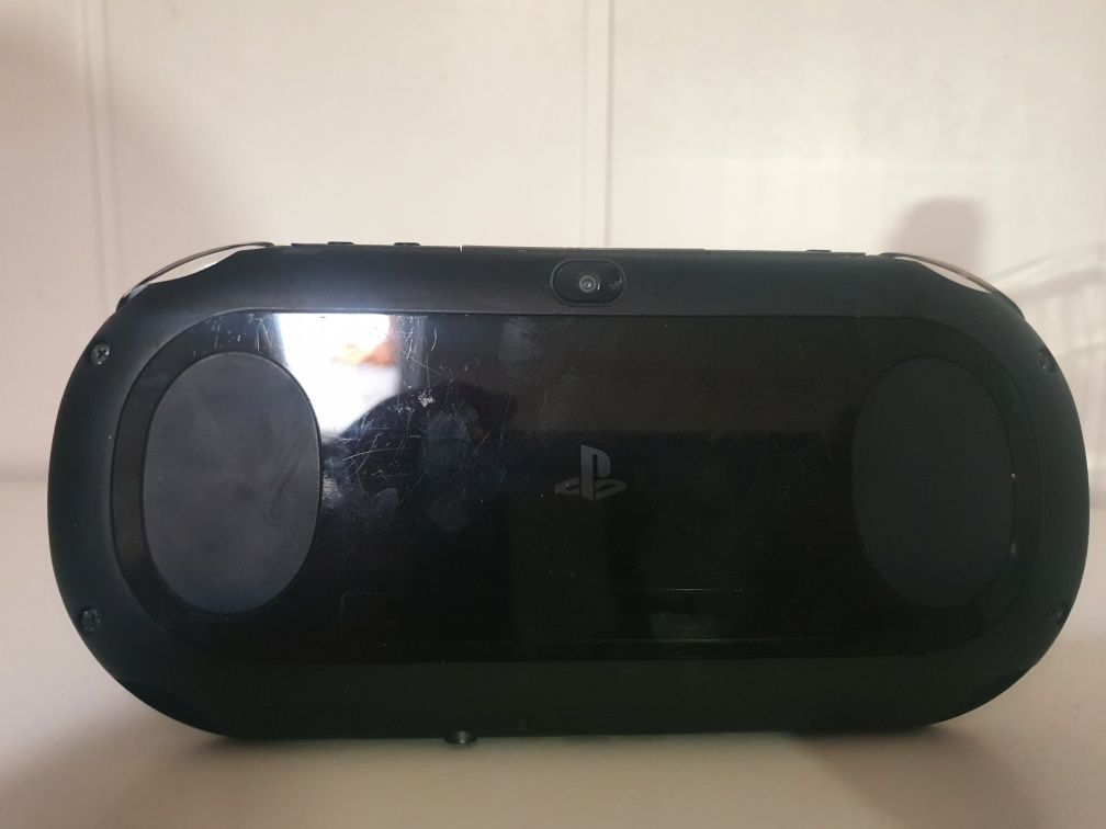 Consola ps vita usada