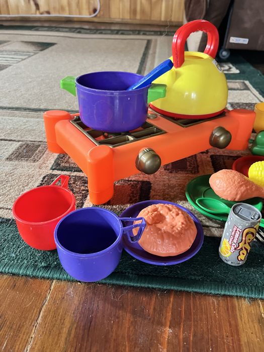 Іграшковий посуд