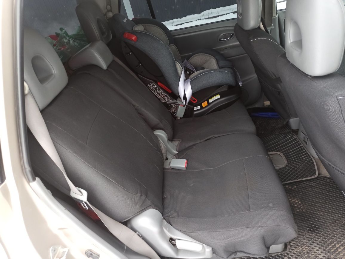 Продам свою Suzuki Grand Vitara XL7