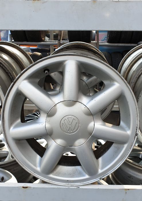 Felga Felgi na sztuki komplety VW 1H0 Org. 6Jx14 4x100 ET45 Adax Koźle