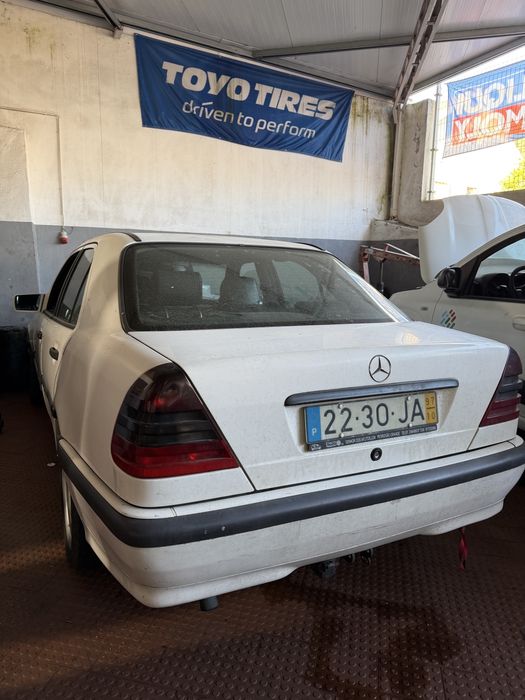 Vendo para desocupar e carros