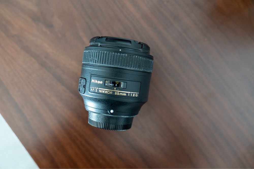 Nikon 85mm f/1.8