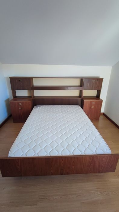 Mobília completa de quarto de extrema qualidade excelente