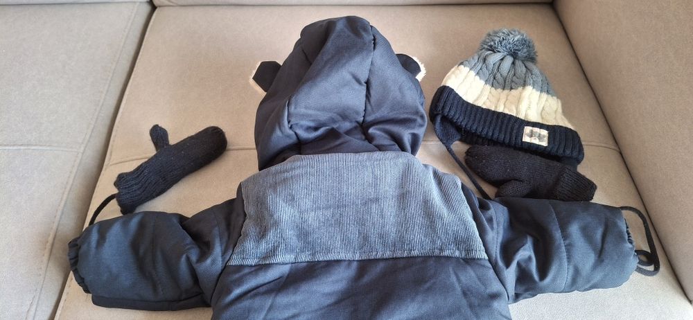 Kombinezon zimowy niemowlęcy 68