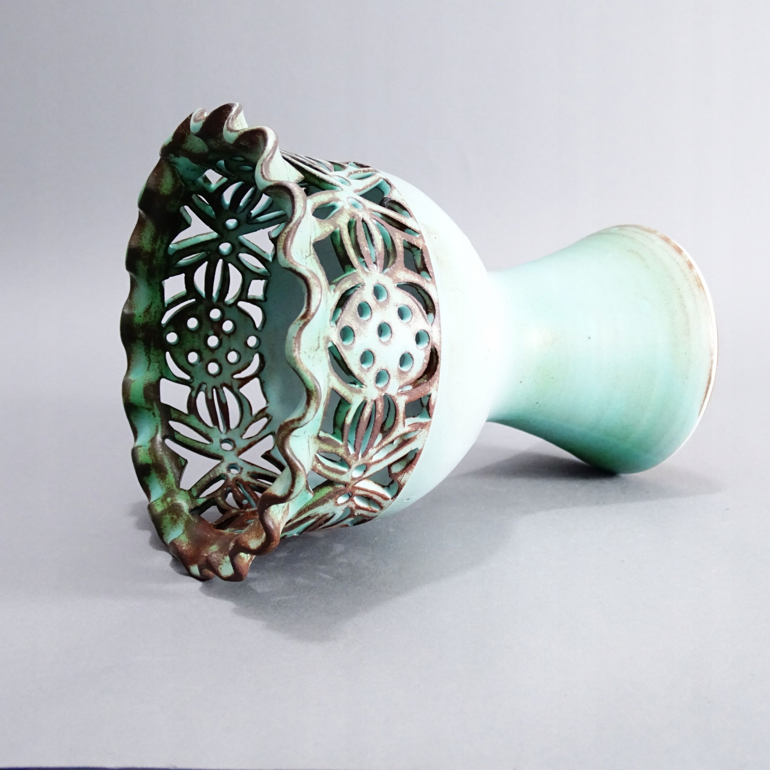 ceramika autorska sygnowany zielony wazon pojemnik