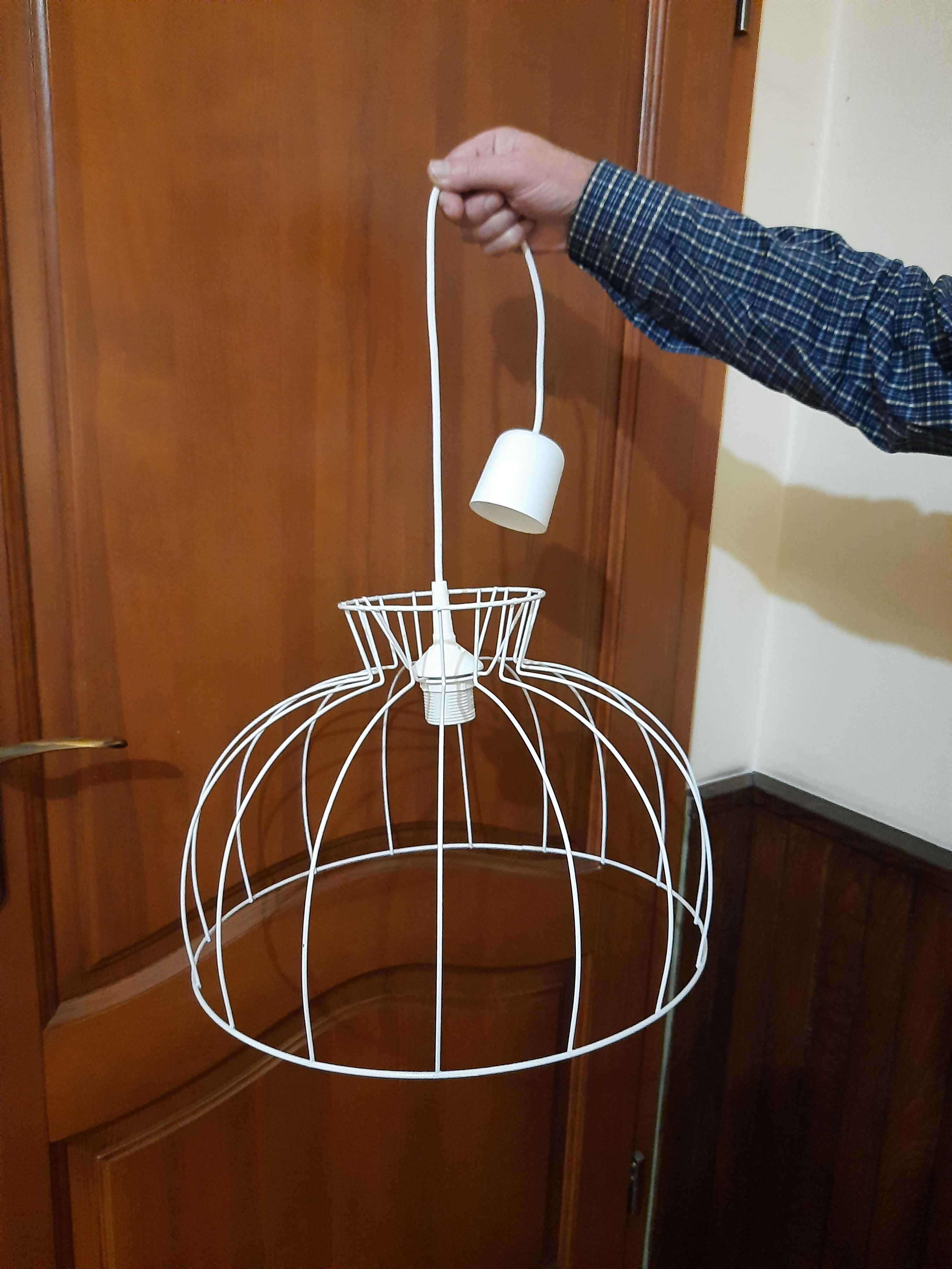 Lampa wisząca stelaż, klosz, - wyprzedaż