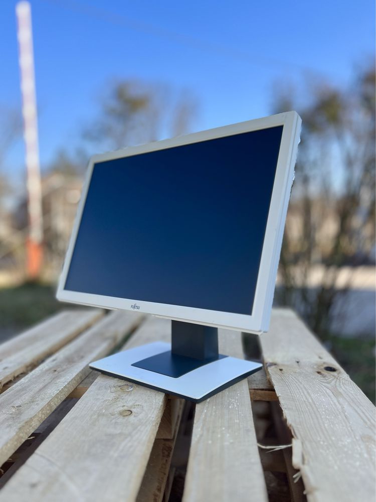 УЦІНКА!/Монітор Fujitsu B22W-5/22" (1680x1050)/LED/TN/16:10/60Гц