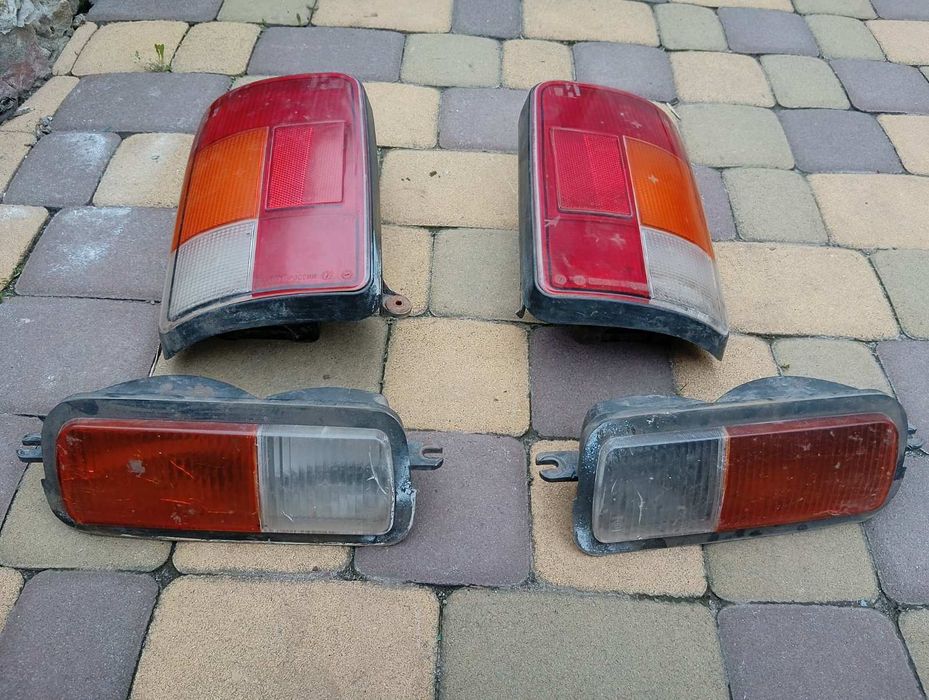 Стопарі на Ніву,габаритні та поворотні фари