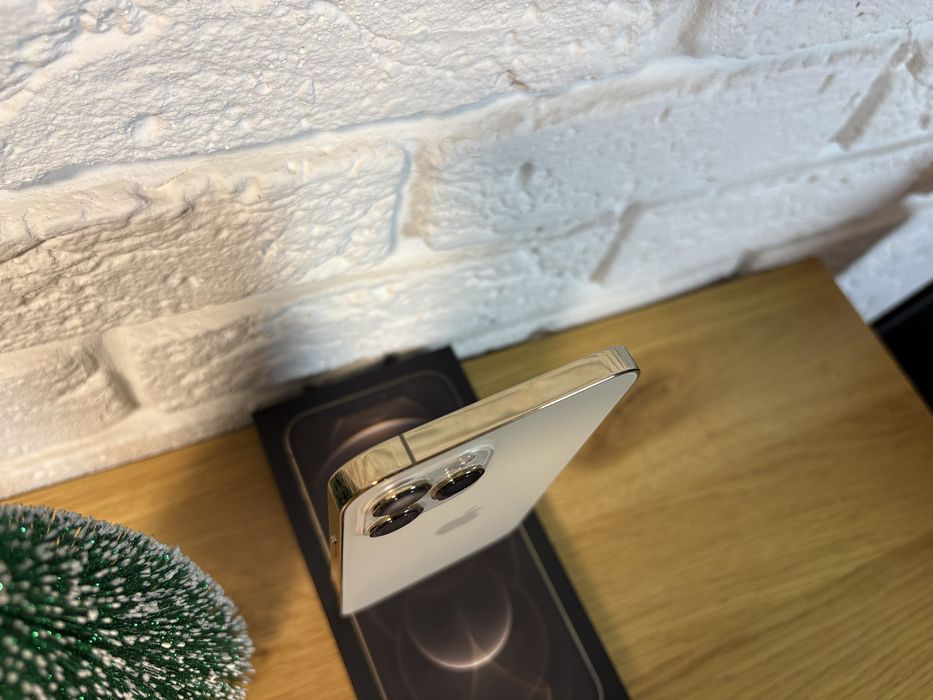 Стан новий iphone 12 pro max