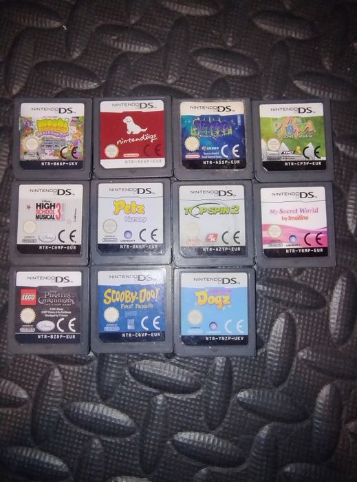 Nintendo DS Lite + 11 gier