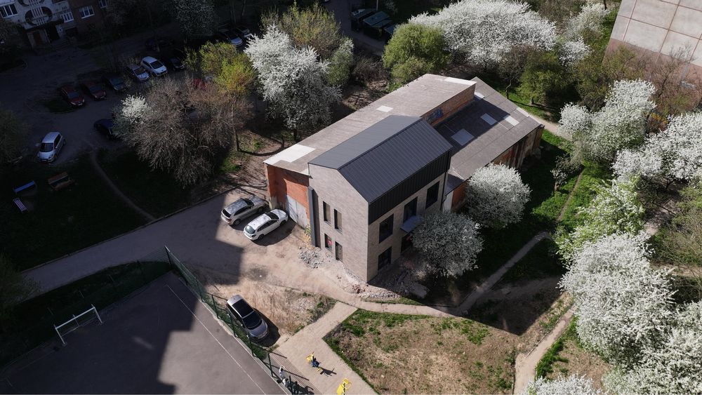 Продам 2 поверх в новобудові, комерція (офіс, тощо) р-н Північний