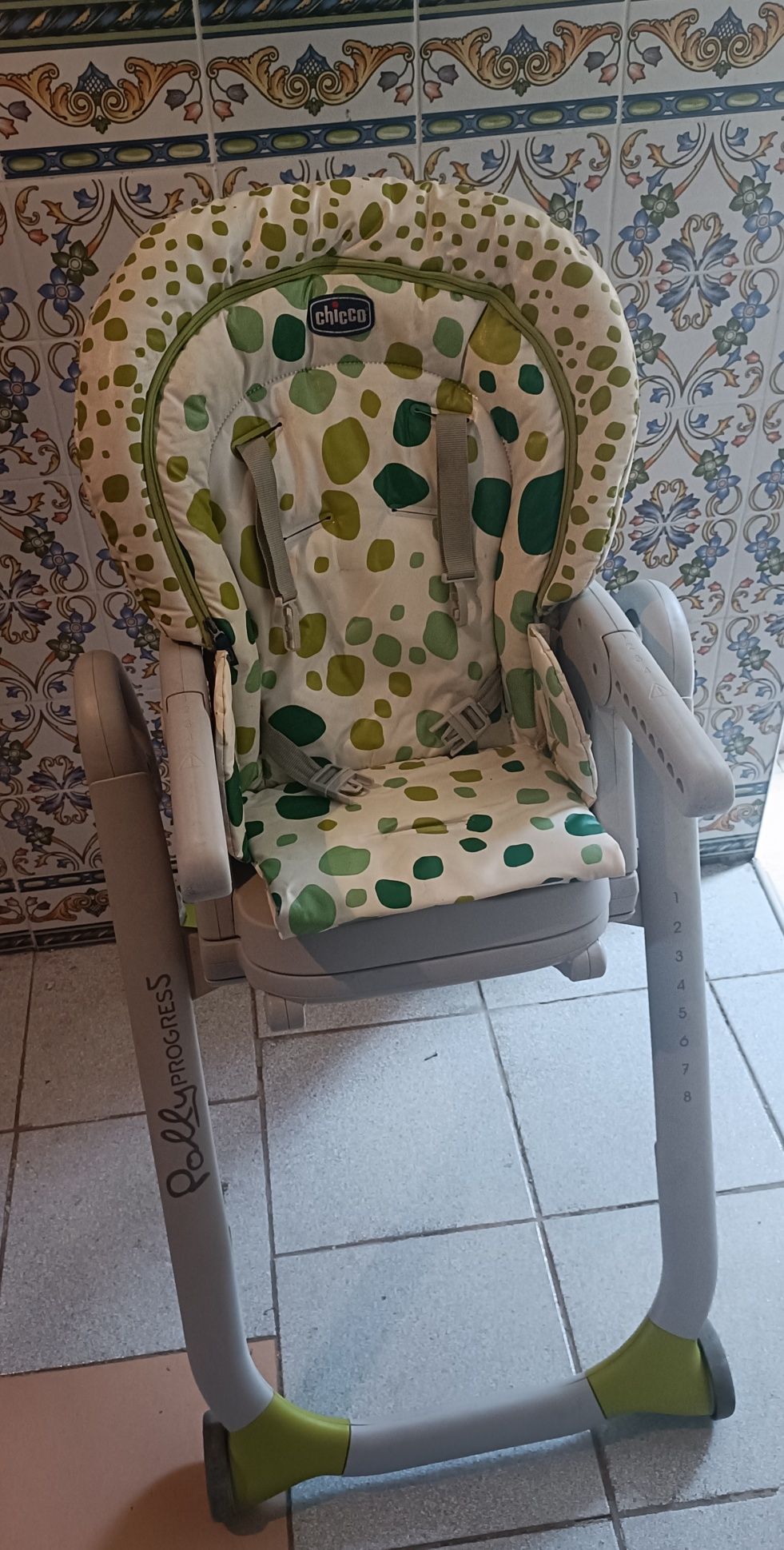 Cadeira refeição Chicco Polly progress 5
