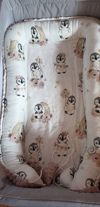 Kokon do łóżka dziecięcego.