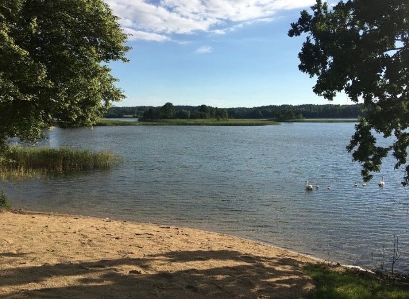 Dom nad jeziorem  Narie z prywatną plażą