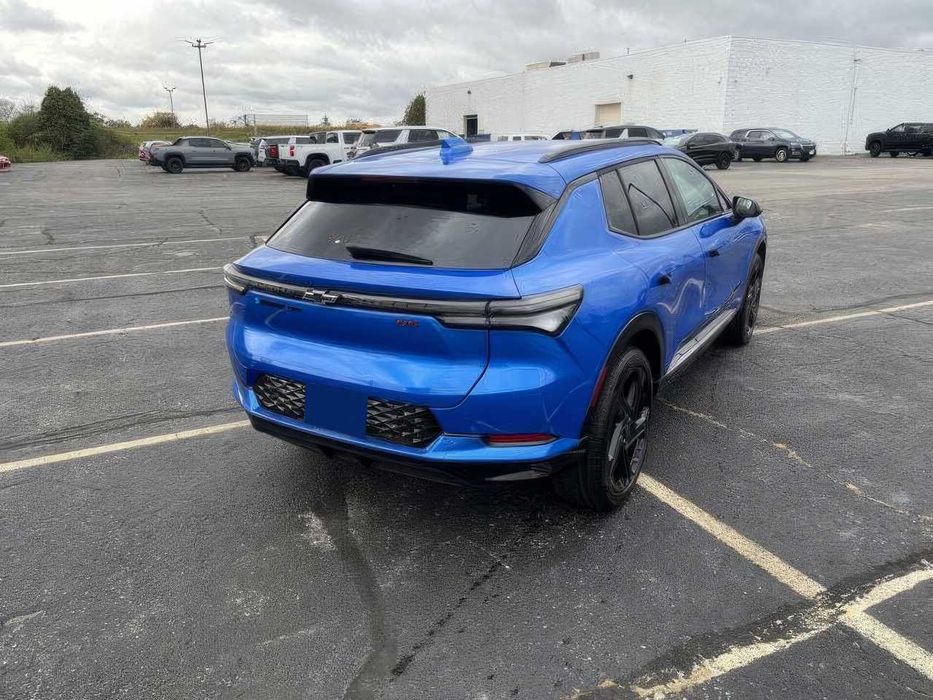 Chevrolet Equinox EV RS      2025