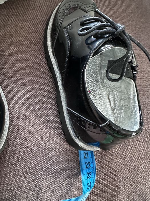 Туфлі НОВІ для дівчинки 29р.