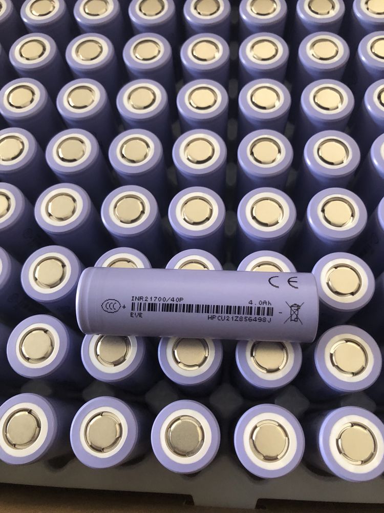 Аккумулятор EVE INR21700/40P 4000 mah. Дата виготовлення 06.05.2025
