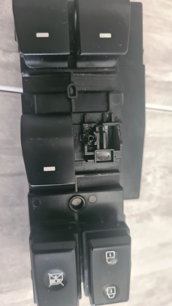 Блок кнопок склопідйомників Hyundai Elantra AD 93570-F2000,