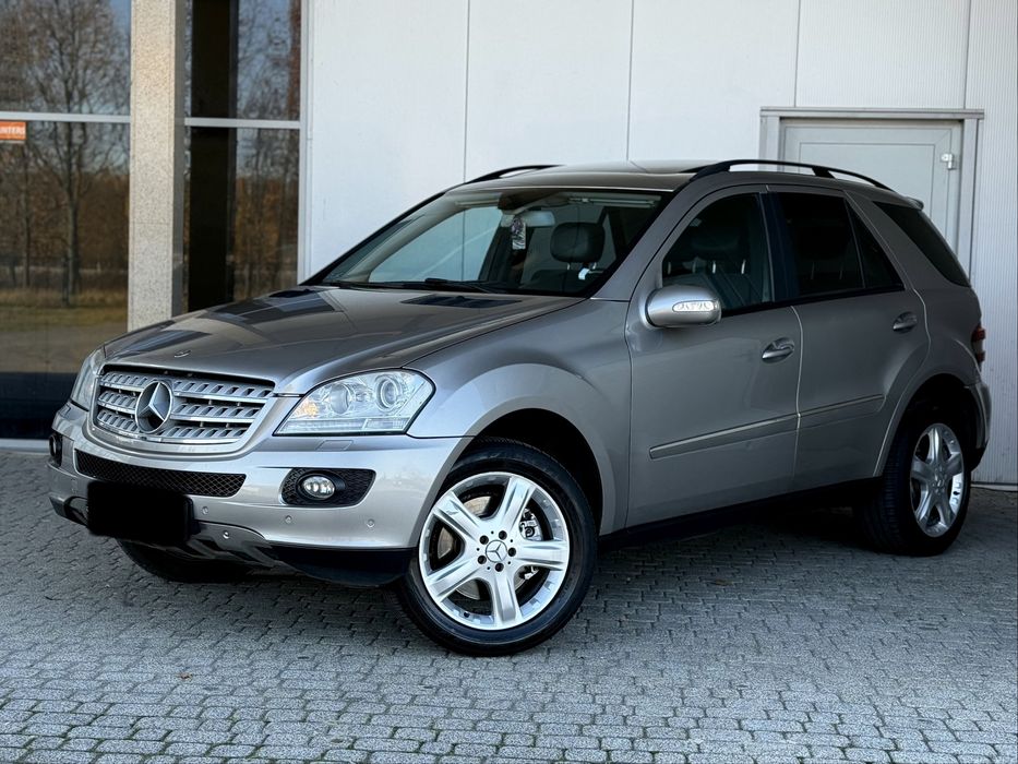 Mercedes ML420 CDI 306KM *4x4* Pneumatyka* Alkantara*Xenon*Hak*Sliczny