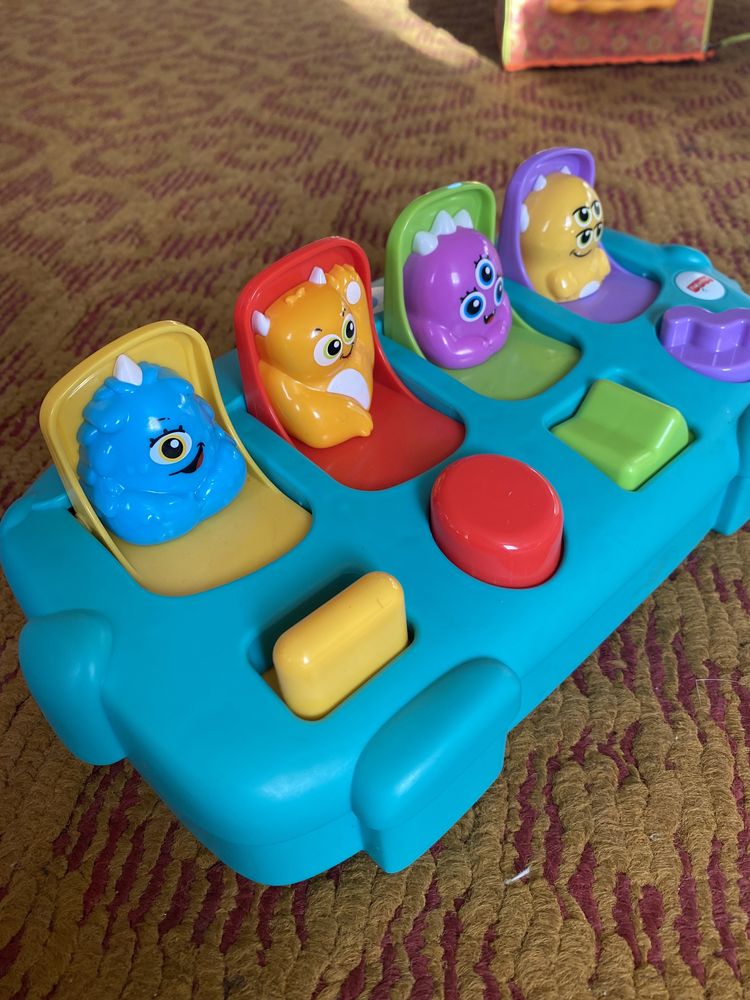 Fisher price піаніно монстрик