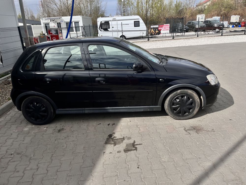 Opel corsa 1.2 twinsport 5-drzwi