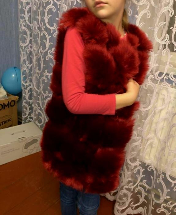 Жилетка на дівчинку