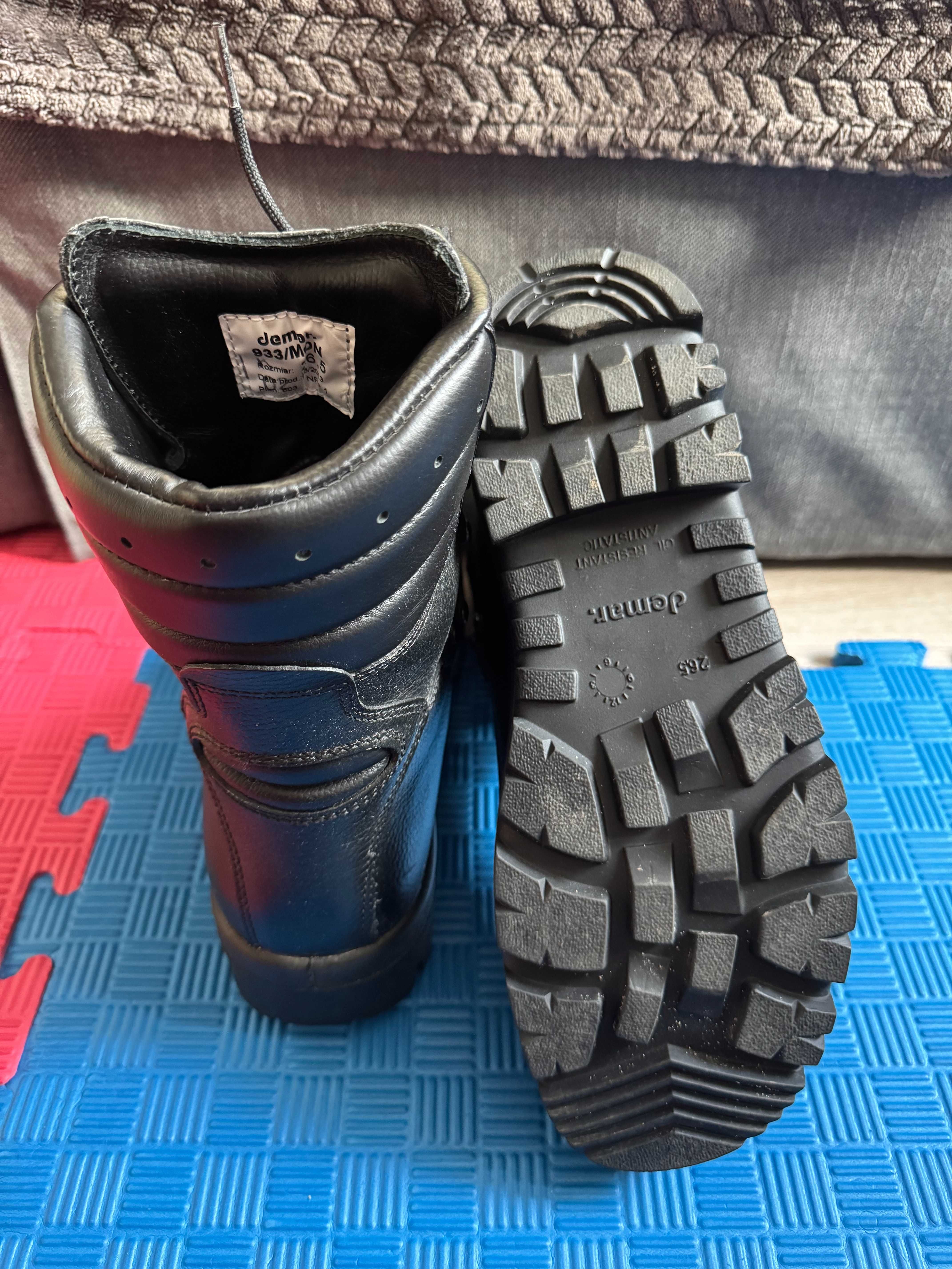 Nowe Oryginalne zimowe buty wojskowe 933/MON rozmiar 41 (26,5) Demar