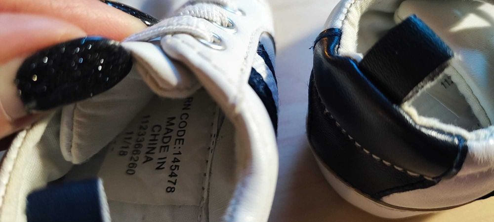 Ténis bebé branco/azul