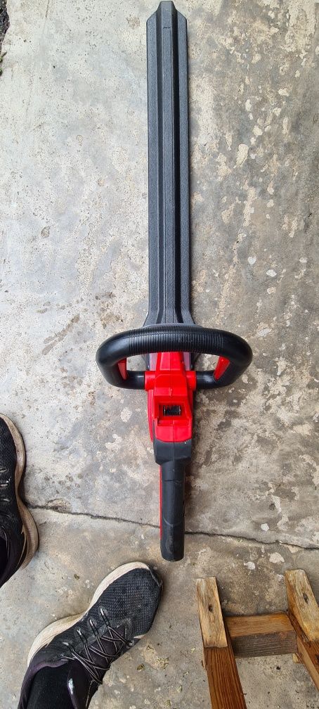 Einhell arcurra 18v nozyce do żywopłotu