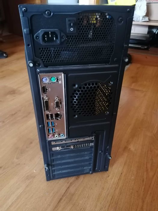 Torre computador MSI Gaming
