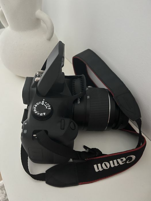 Vendo Canon EOS 4000D