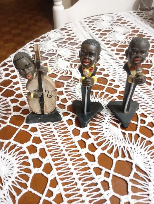 Vendo estes pertos muitos bonitos bom estado